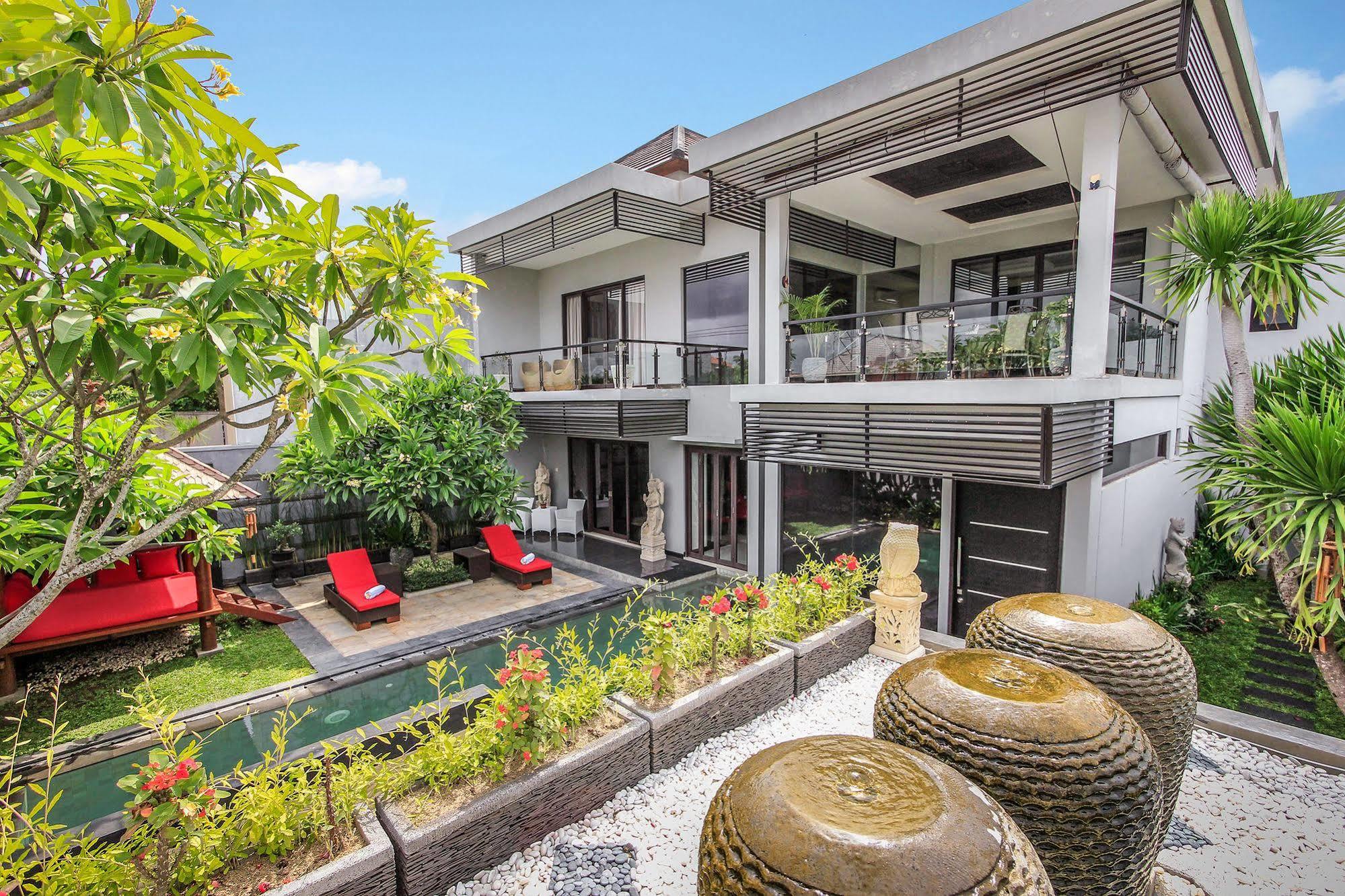 Villa Cascade Семиняк Екстериор снимка